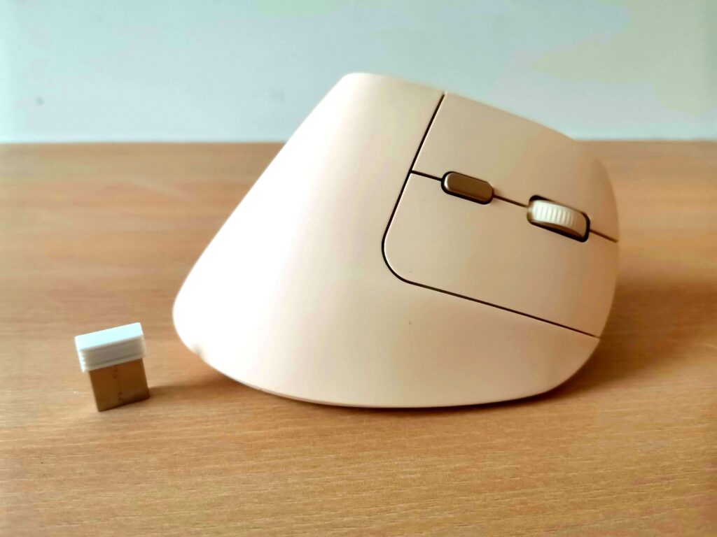 Comfortable wireless BOW mouse